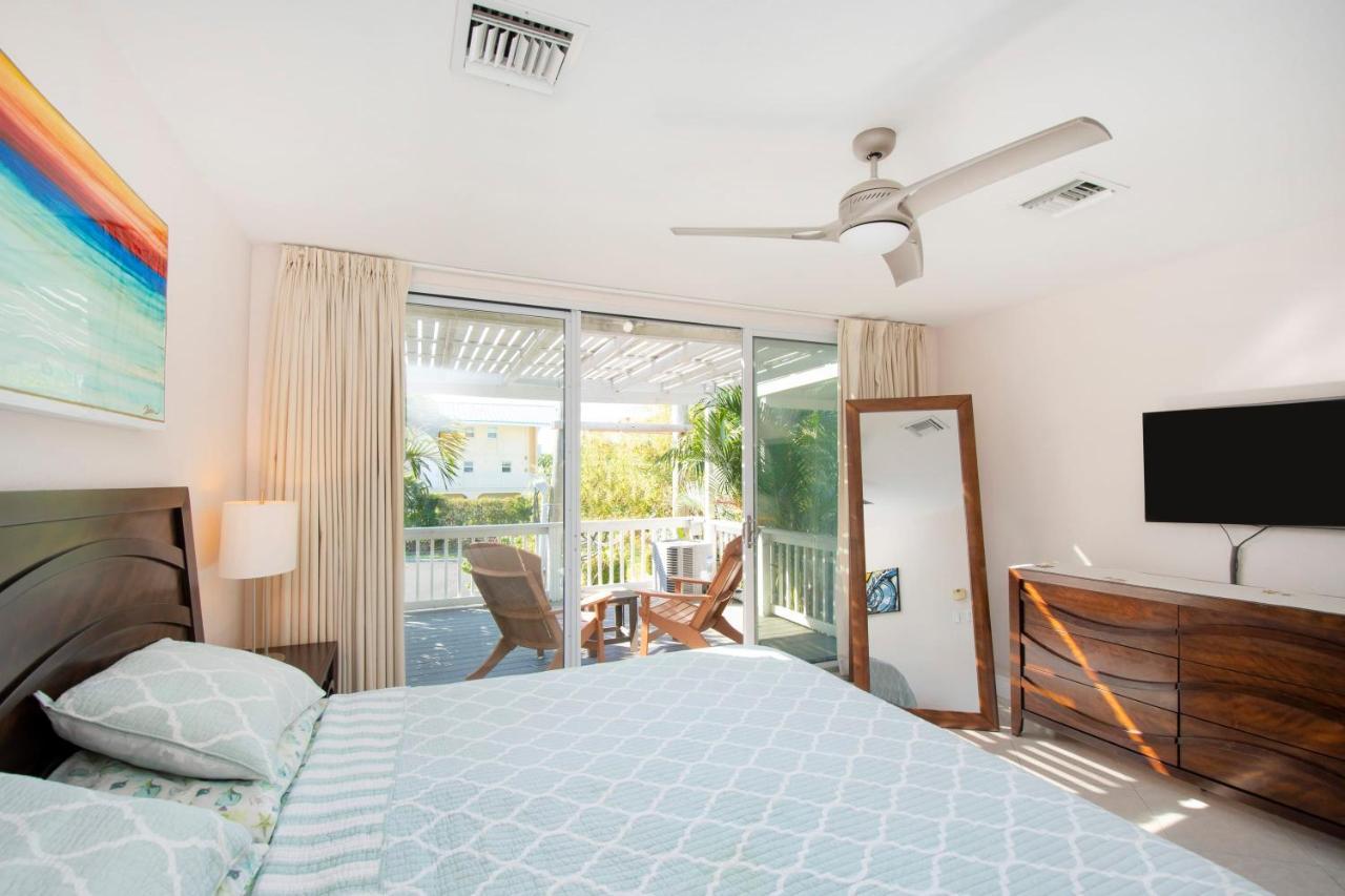 Beach Living At Island Pine Villas Blaw George Town Luaran gambar